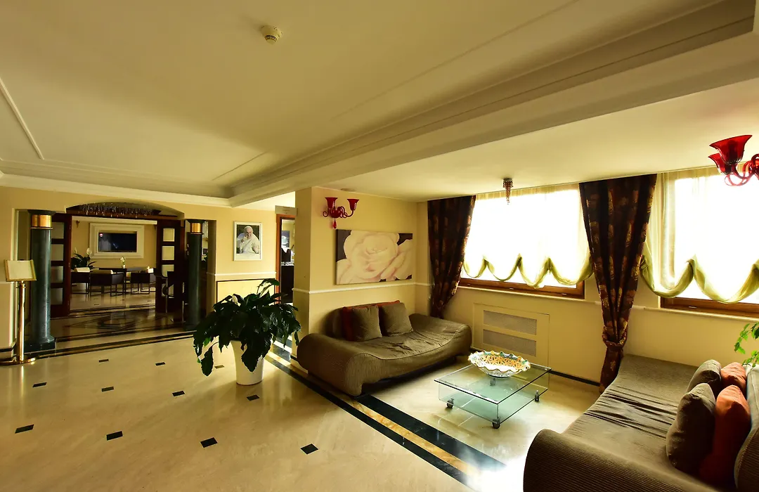 Palazzo Rosenthal Vesuview Hotel & Resort-1